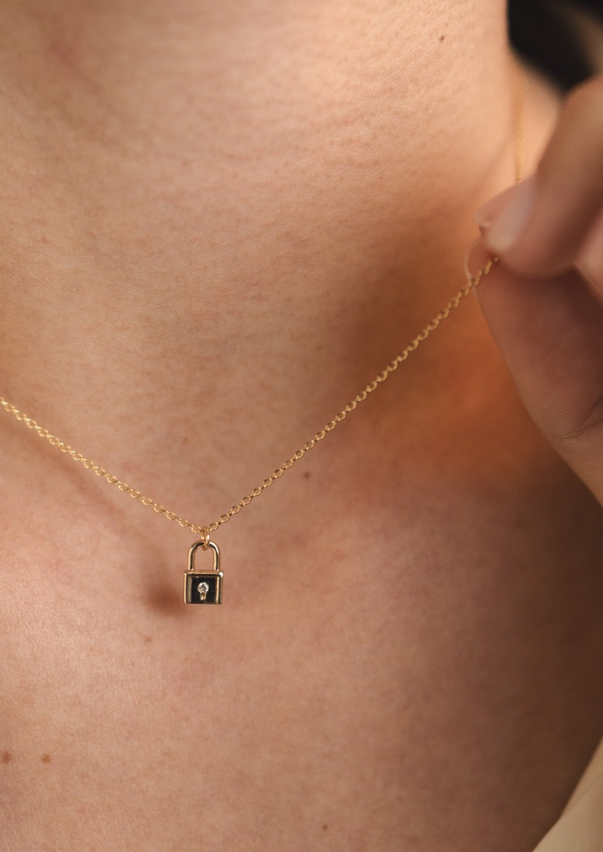Collar Padlock